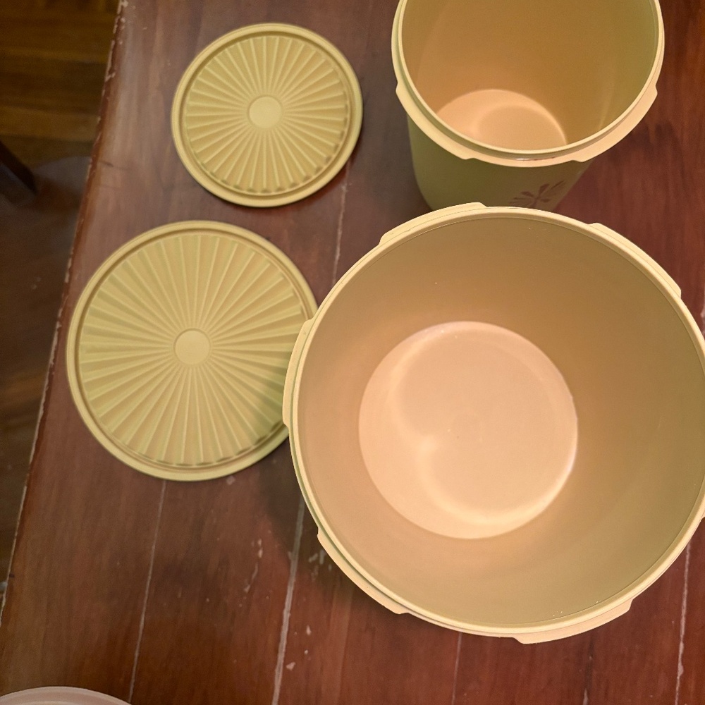Vintage Tupperware Set - Picture 4 of 8